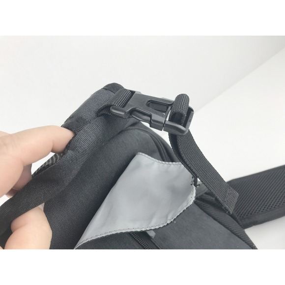 WATERFLY Black Nylon Sling Bag Backpack Crossbody Chest Pack Outdoor‎ Travel - Picture 8 of 16